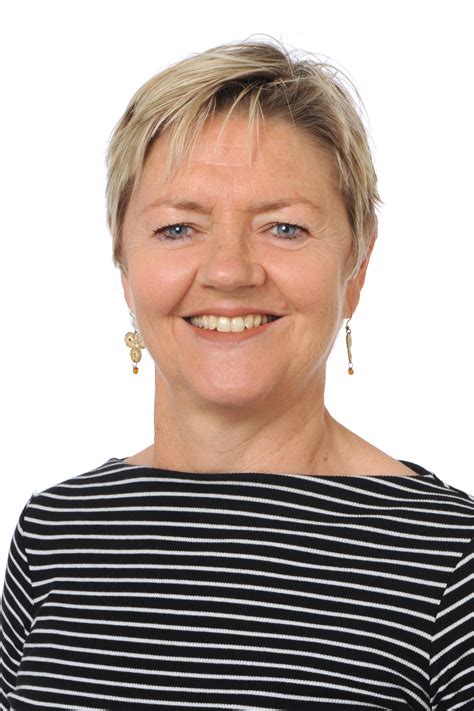 Centre for Community Child Health : Associate Professor Julie Green