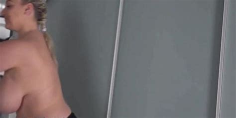 BBW Krystal Swift Shows Off Her Curves In A Casting Tnaflix