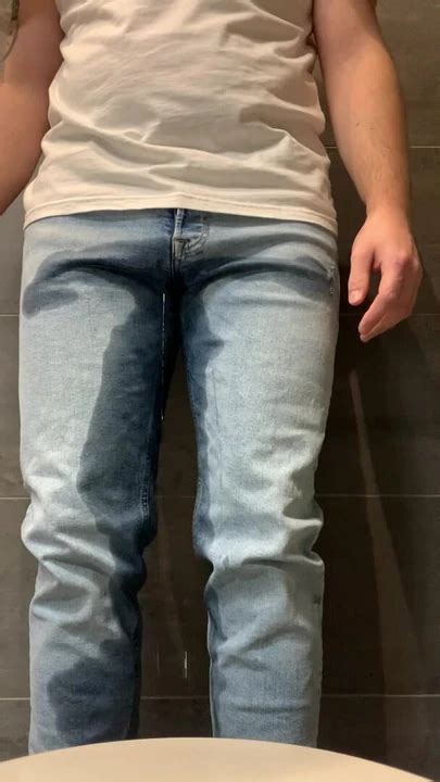 Pissing My Pants Gay Amateur Amateur Porn Feat BigCumSwe XHamster