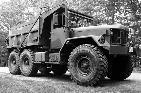 1125 | A Military Photo & Video Website