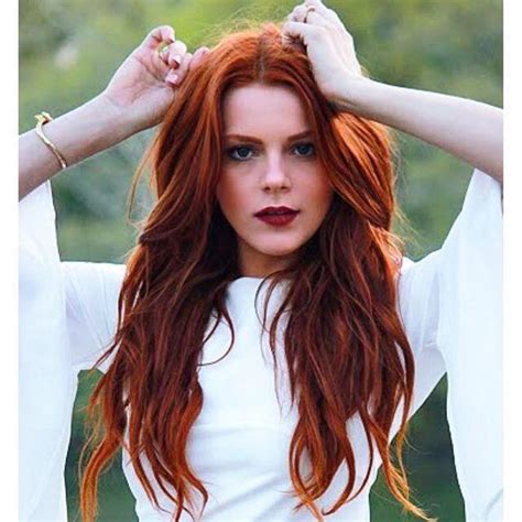 15 Neat Feminine Hairstyles For Gingers With Long Hair