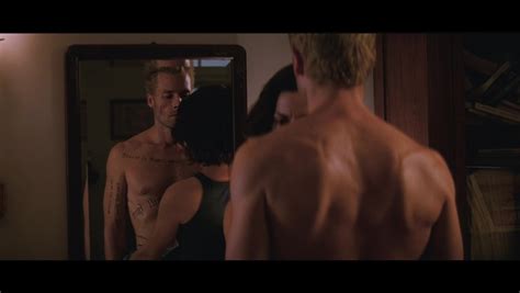 AusCAPS Guy Pearce Nude In Memento
