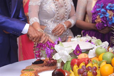 sri lankan wedding traditions    customs ffqr