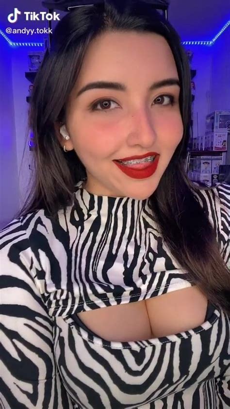 Hot Andyy Tok Shows Cleavage In Zebra Dress Sexyfilter