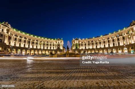 1211 Piazza Repubblica Rome Stock Photos High Res Pictures And