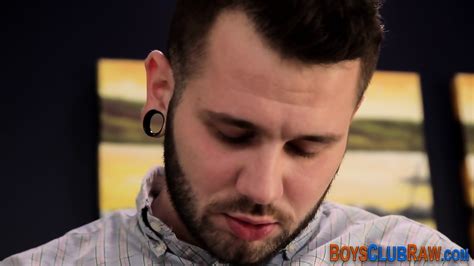 Horny Gay Dude Jizzing After Bareback