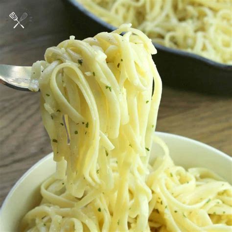 The Best Garlic Buttered Parmesan Noodles Recipe