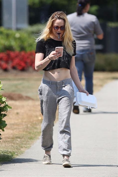 536 Best Caity Lotz Images On Pholder Flarrow Porn Celebs And Legends Of Tomorrow