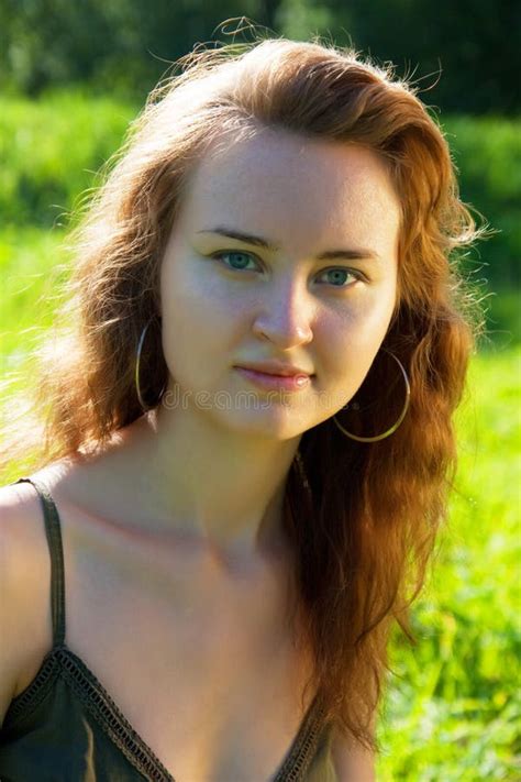 Sweet Brunette Girl Stock Image Image Of Freedom Grass