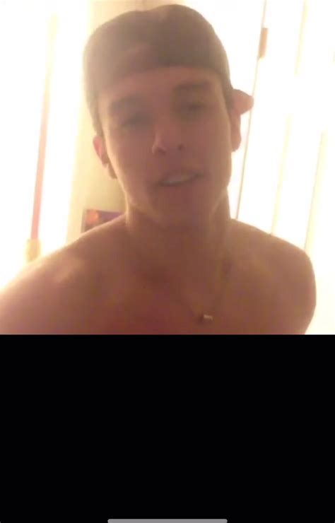 Naked Mirror Video ThisVid