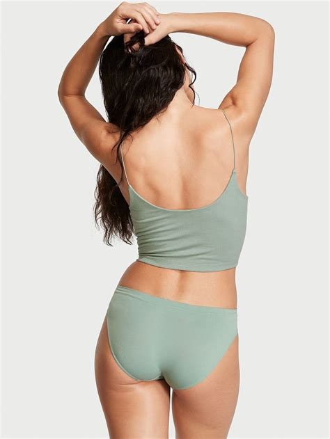 Playful Trend Seamless Logo Bikini K Lot Grafikli Deniz Tuzu Ye Ili Vs Victoria S