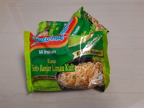 Indomie Soto Banjar Limau Kuit Makanan Minuman Makanan Instan Di