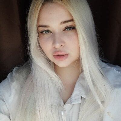 MADDISON PASS Stripchat Webcam Model Profile Free Live Sex Show