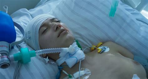 Nude Video Celebs Andrea Tivadar Nude Safe Inside 2019