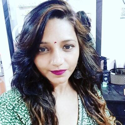 Hotgujjumodal Stripchat Webcam Model Profile Free Live Sex Show Cam Joy