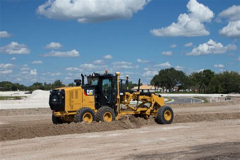 Caterpillar автогрейдер Автогрейдеры Caterpillar продажа грейдеров