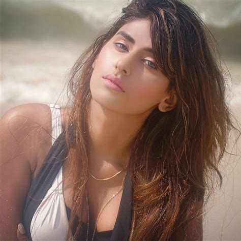 Heena Harwani Hot Photos Beautiful Wallpaper HD Pics New Images