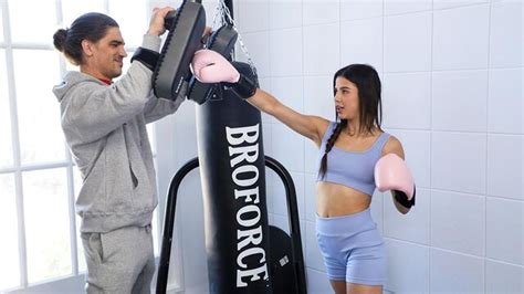 Medium Size Tits Bang With Hot Kylie Rocket MAX PORN