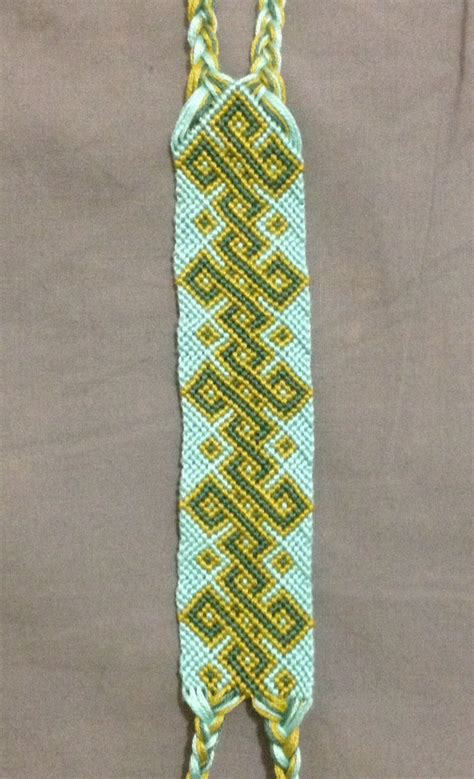 Normal pattern #8032 | BraceletBook