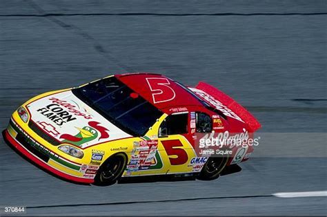 71 1999 And Terry Labonte And Nascar Stock Photos, High-Res Pictures ...