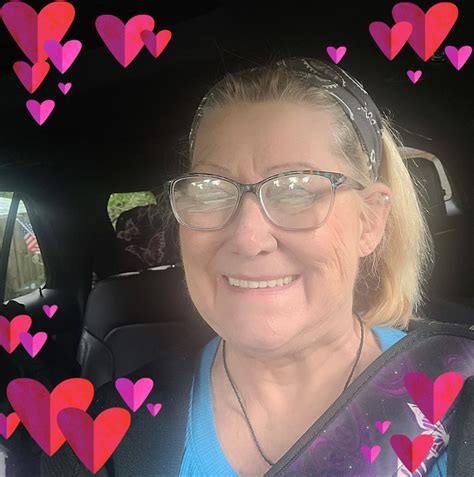 Country - The 2025 CMA Awards became an unforgettable night when Jelly