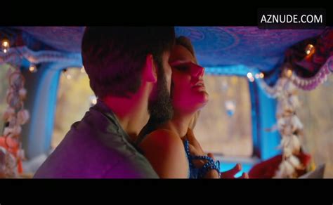 Zofia Zborowska Underwear Scene In Love Sex And Pandemic Aznude