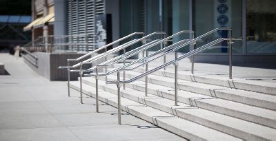 Лестничные ограждения из нержавейки по выгодным ценам