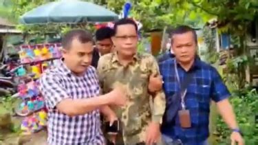 Mantan Direktur Pdau Purworejo Buronan Korupsi Ditangkap Saat Hadiri