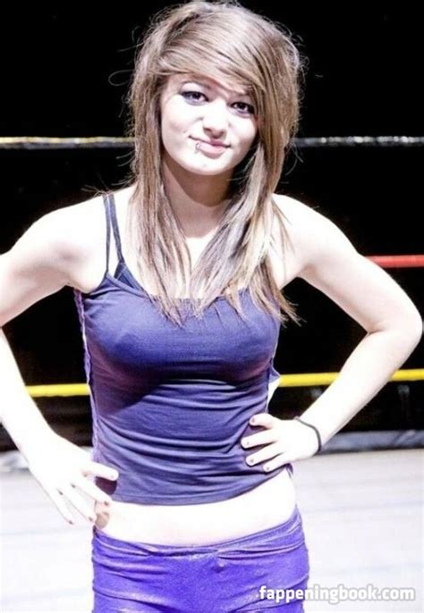 WWE Paige Naughty Nattie Nude OnlyFans Leaks Fappening FappeningBook