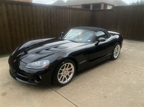 Mambas 2004 Dodge Viper Srt10 Convertible