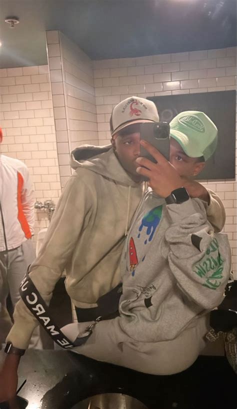 Pin By Thaddeus Major On My Saves Gay Relationship Cute Gay Couples Black Gay