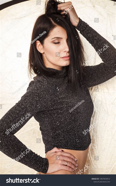 Beautiful Girl Brunette Sexy Lingerie Posing Stock Photo 1007953912 Shutterstock