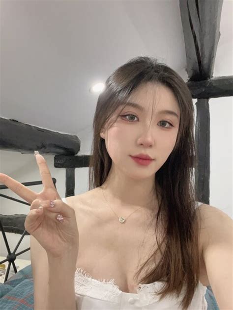 Ultra Sexy Asian Women Asian Porn Pic