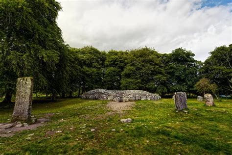 Sum Rjase En El Enigm Tico Ambiente De Clava Cairns Un Complejo