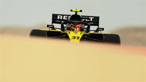 LIVE COVERAGE - Qualifying in Bahrain | Formula 1®