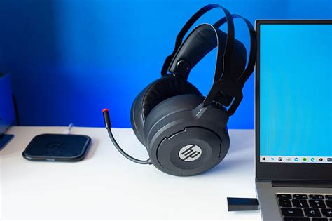 Chcesz dobre bezprzewodowe słuchawki do PS4 i PC? Oto HP X1000 Wireless