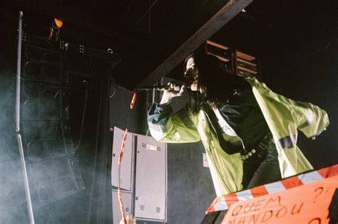 Fotos Pussy Riot pede Fora Bolsonaro e relembra Marielle Franco em São Paulo 21 04 2019