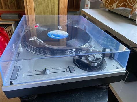 Audio Technica AT LP120USB Turntable With With Original Good Basic