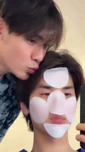 Video JoongDunk Aktor Gambar Pacar Pria Gay