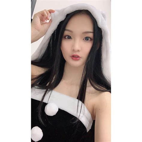 あゆむさんのインスタグラム写真 あゆむinstagram「めりくり。 素敵なxmasがみんなにもおとずれますように♡🐾🎅🎁🎄🎉 12月