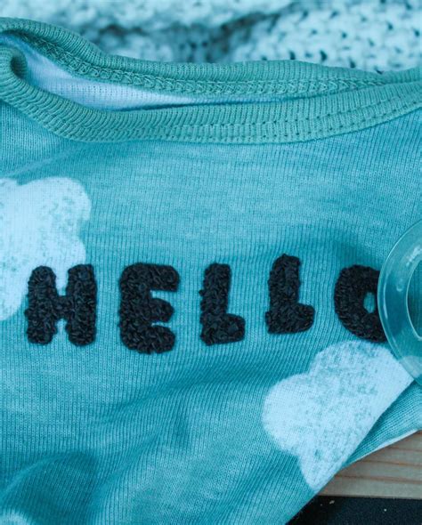 The secret’s out, and their hearts are full! Baby Hill arriving April