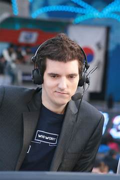 Justin Chatwin The Interview That Almost Got Him Canceled Watch It Here