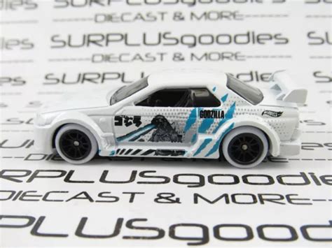 HOT WHEELS LOOSE NISSAN SKYLINE GT R R Godzilla personnalisé SUPER avec Real Riders G EUR