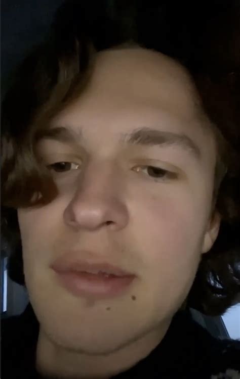 Ansel Elgort Posted A Nude Pic That His Dad Took And The Power It Has Is Unimaginable