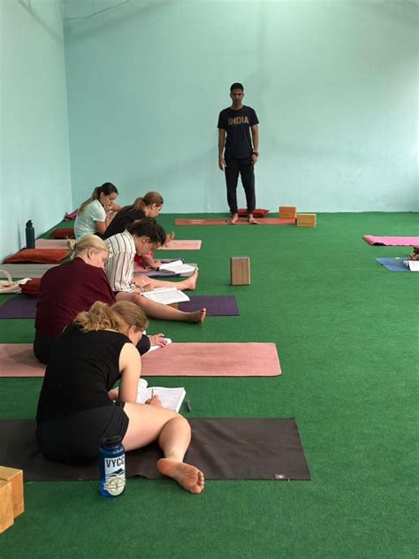 Hour Yoga Teacher Training Mumbai Sayujya Yoga