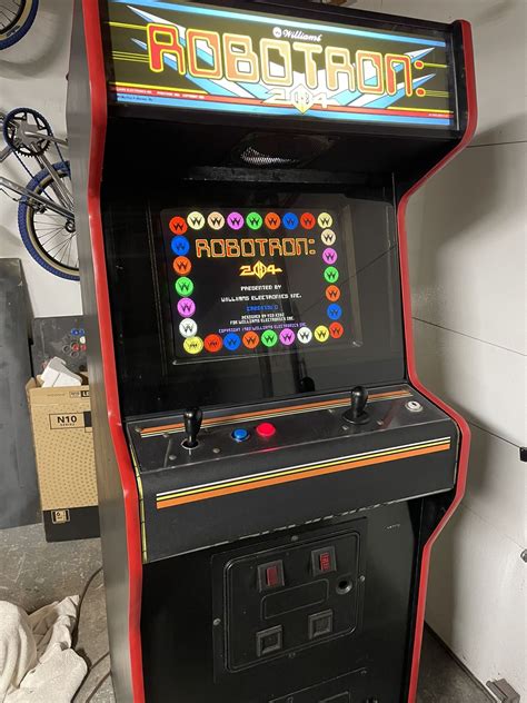 Robotron 2084 Arcade for Sale in Marysville, WA - OfferUp