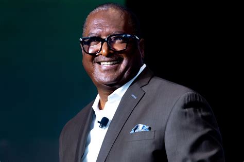 mathew knowles shares tribute  parents  black history month