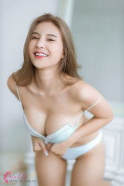 Ảnh gái đẹp bikini trong suốt siêu nhỏ và mỏng cực sexy nóng bỏng nhất