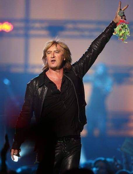 Pin By Christina Knapp On Def Leppard In 2024 Joe Elliott Beautiful