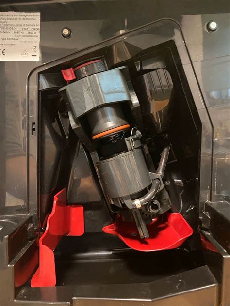 Siemens EQ.9 Plus s300 TI923309RW Kaffeevollautomat - EdelKüche